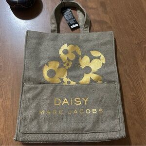 Daisy Marc Jacobs tote bag NWT